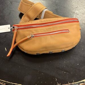 Hammitt Charles Crossbody Croissant Tan
